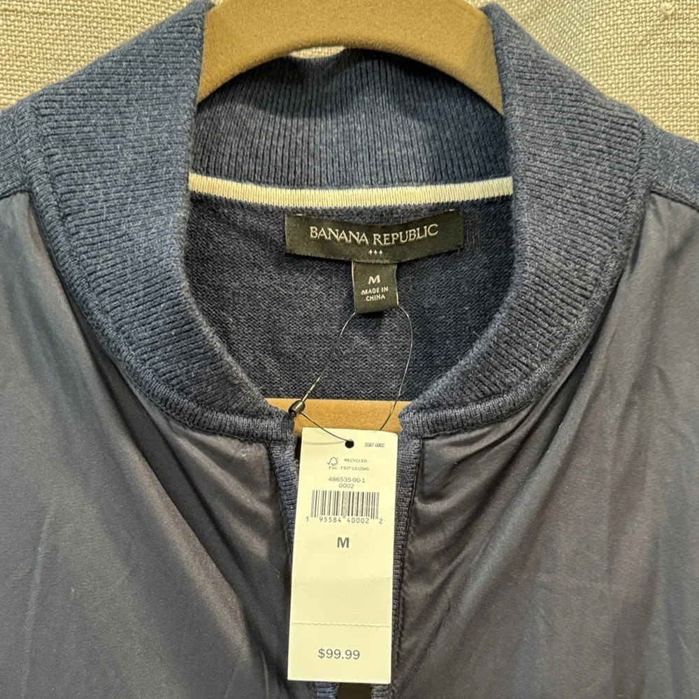 NWT Banana Republic Men's Blue Bomber Jacket Zip closure Size M